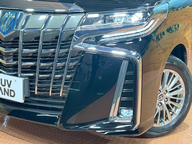 TOYOTA ALPHARD hybrid 4WD 2022