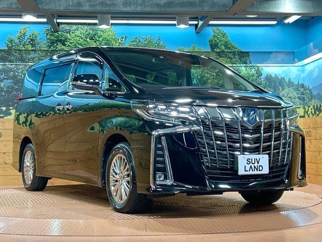 TOYOTA ALPHARD hybrid 4WD 2022