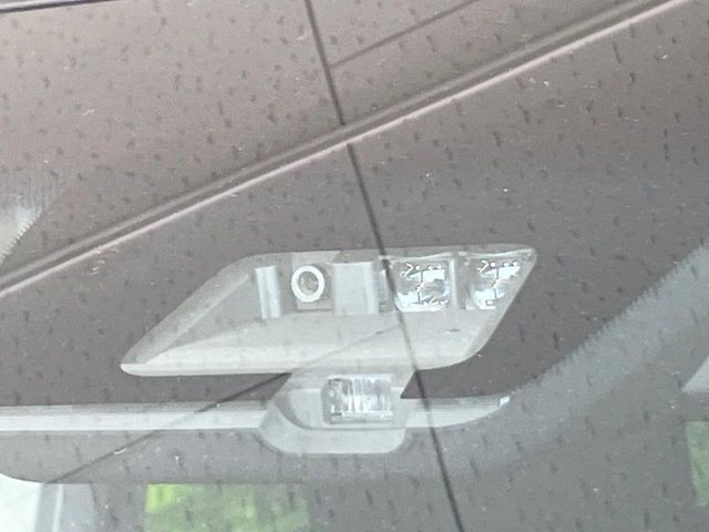 MITSUBISHI DELICA D:5 4WD 2022