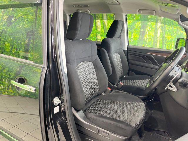 MITSUBISHI DELICA D:5 4WD 2022