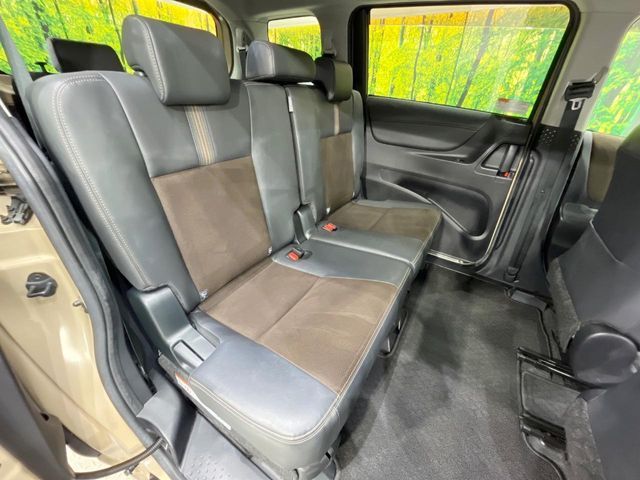 TOYOTA SIENTA HYBRID 2020