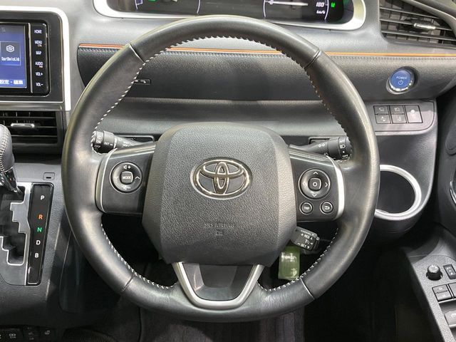 TOYOTA SIENTA HYBRID 2020