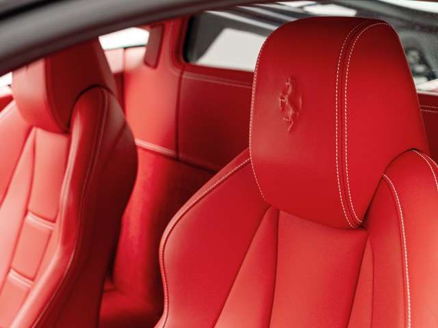 FERRARI FERRARI 458 Italia 2010