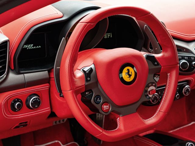 FERRARI FERRARI 458 Italia 2010