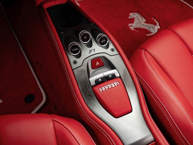 FERRARI FERRARI 458 Italia 2010