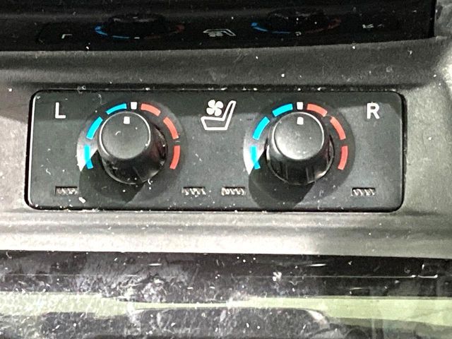 TOYOTA ALPHARD hybrid 4WD 2021