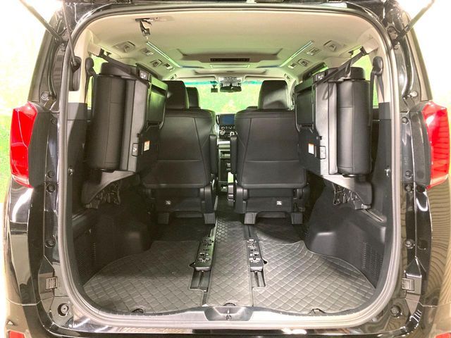 TOYOTA ALPHARD hybrid 4WD 2021