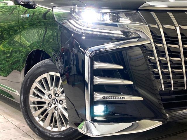 TOYOTA ALPHARD hybrid 4WD 2021