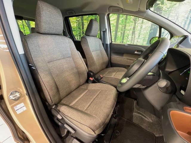 TOYOTA SIENTA HYBRID 2025