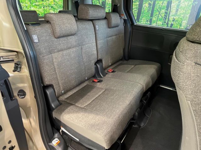 TOYOTA SIENTA HYBRID 2025