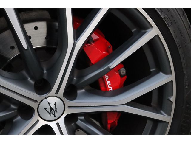 MASERATI MASERATI Grecale 2023