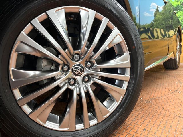 TOYOTA HARRIER 2WD 2021