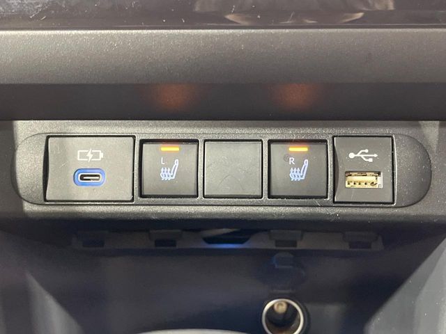 TOYOTA YARIS CROSS HYBRID 2024