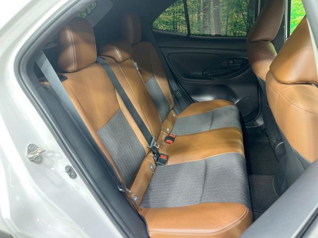 TOYOTA YARIS CROSS HYBRID 2024