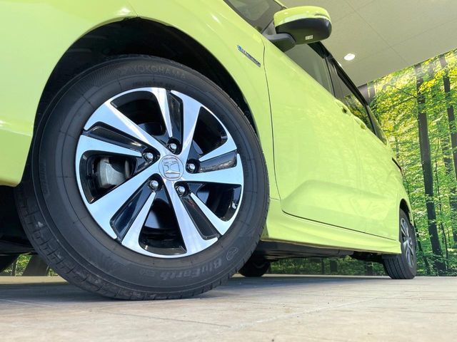 HONDA FREED HYBRID 2016