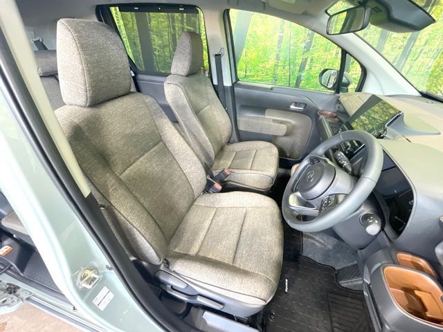 TOYOTA SIENTA HYBRID 2025