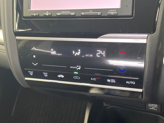 HONDA FIT HYBRID 2015