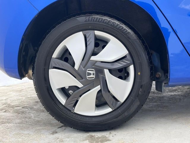 HONDA FIT HYBRID 2015