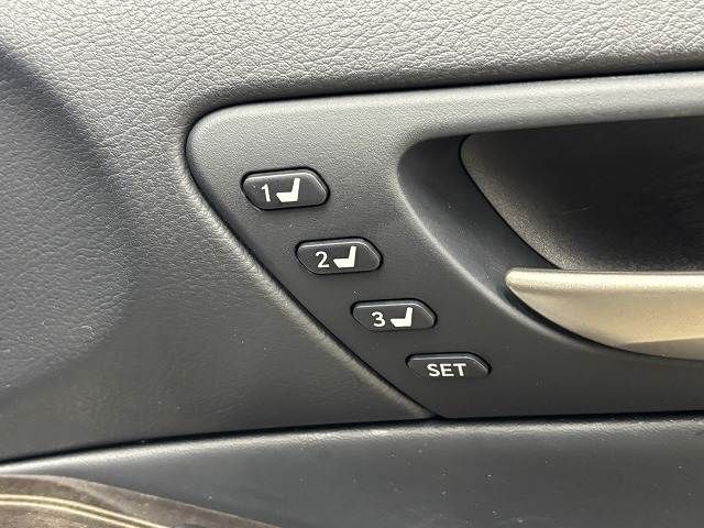 TOYOTA LEXUS IS300h 2017