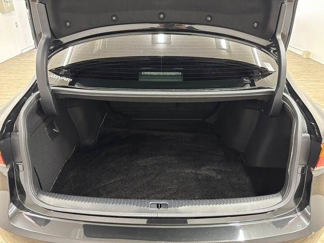 TOYOTA LEXUS IS300h 2017