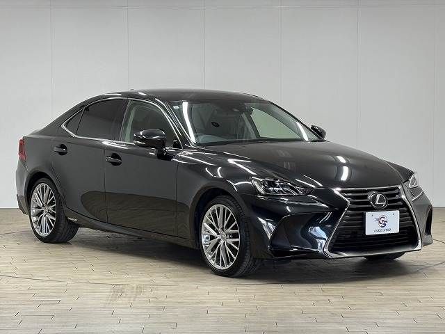 TOYOTA LEXUS IS300h 2017