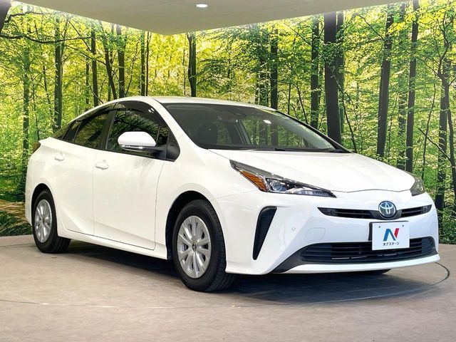 TOYOTA PRIUS 2022