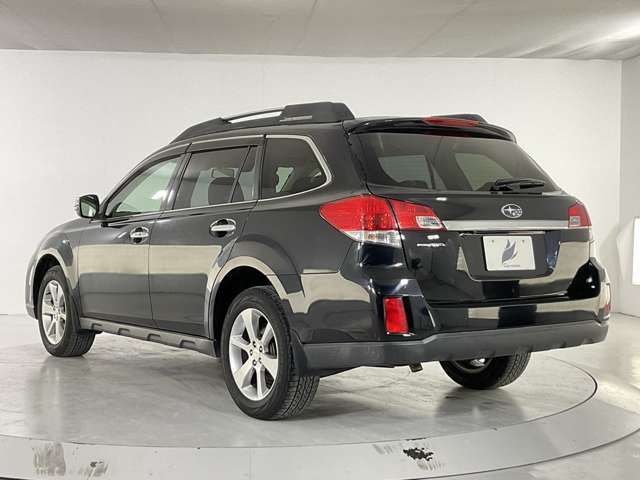 SUBARU LEGACY OUTBACK 2013