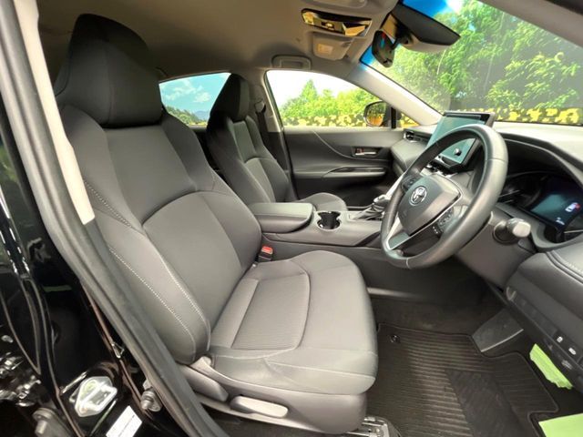 TOYOTA HARRIER 2WD 2023