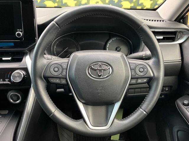 TOYOTA HARRIER 2WD 2023