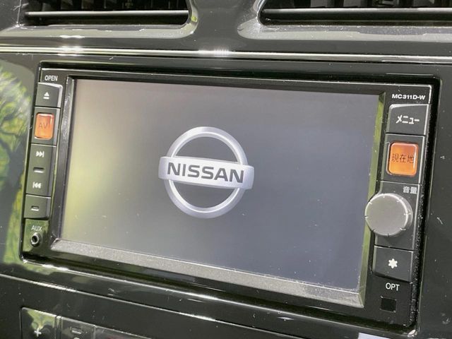 NISSAN SERENA  WG 2011