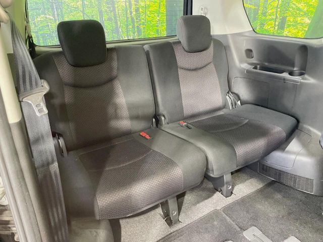 NISSAN SERENA  WG 2011