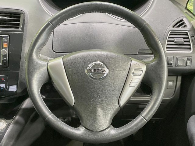 NISSAN SERENA  WG 2011