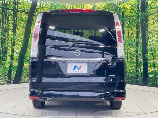 NISSAN SERENA  WG 2011