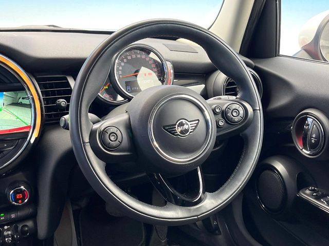 BMW MINI COOPER D 5DOOR 2018