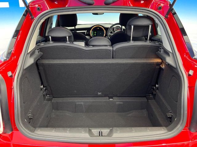 BMW MINI COOPER D 5DOOR 2018