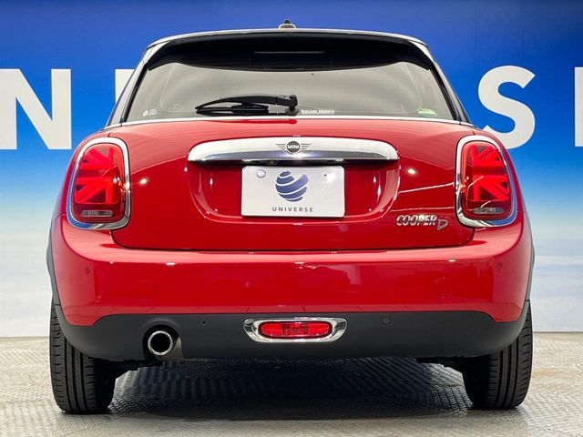 BMW MINI COOPER D 5DOOR 2018