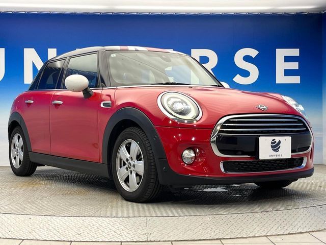 BMW MINI COOPER D 5DOOR 2018