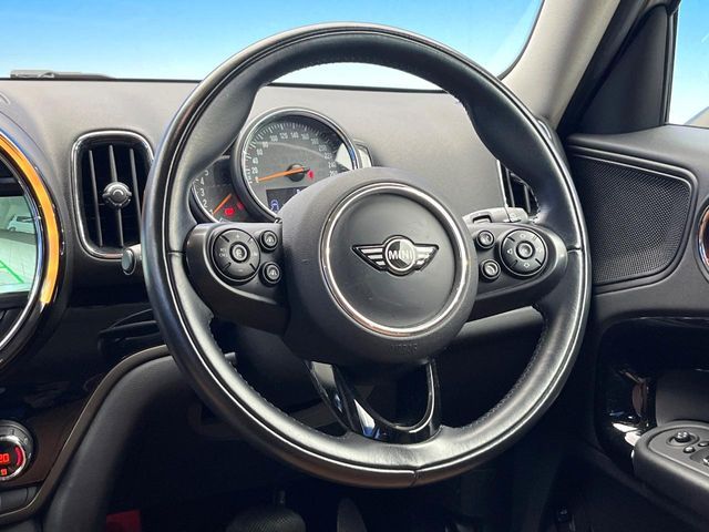 BMW BMW MINI COOPER D CROSSOVER 2018