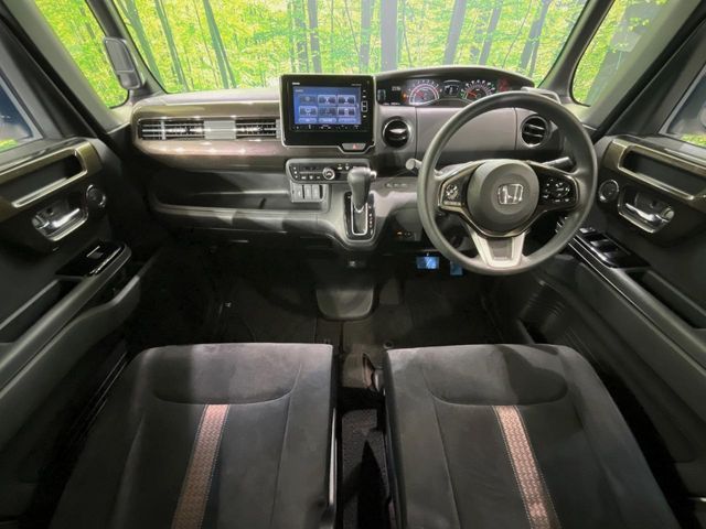 HONDA N BOX CUSTOM 2017