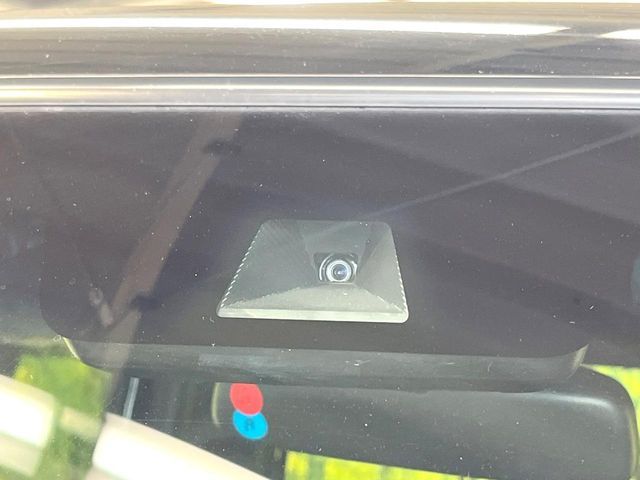 HONDA N BOX CUSTOM 2018