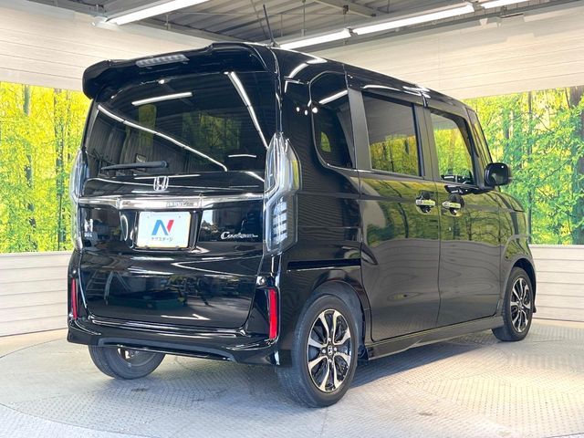 HONDA N BOX CUSTOM 2018