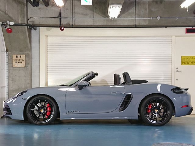 PORSCHE PORSCHE 718BOXSTER 2025