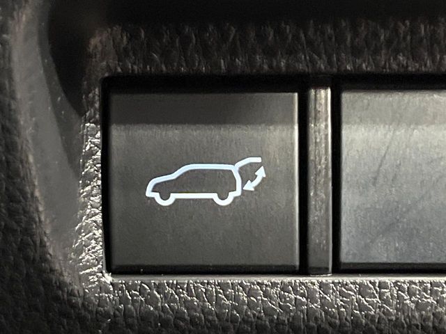 TOYOTA RAV4 4WD 2019