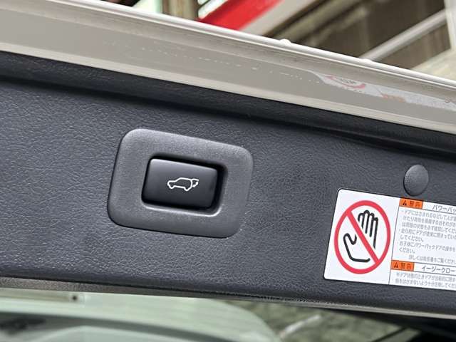 TOYOTA VELLFIRE 2014