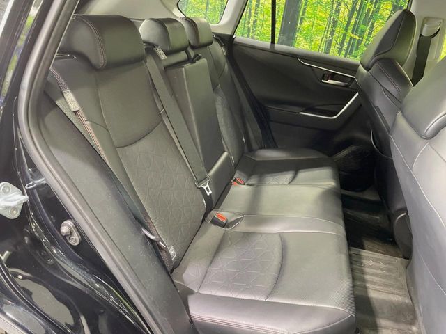 TOYOTA RAV4 4WD 2023