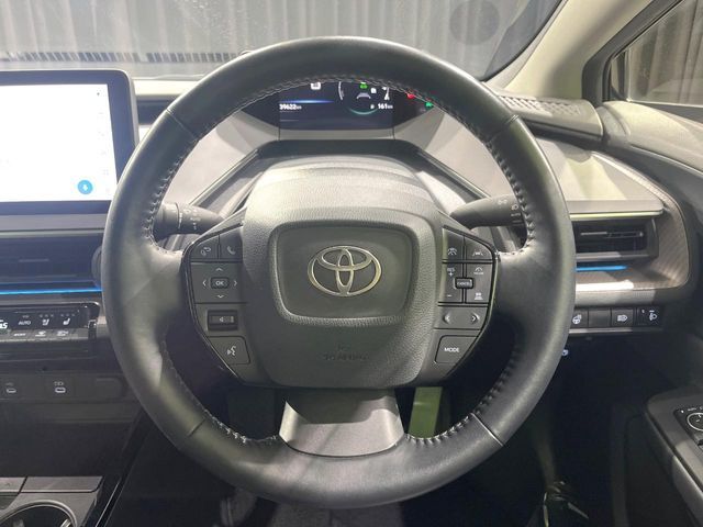 TOYOTA PRIUS 2023