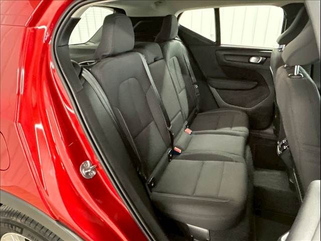 VOLVO VOLVO XC40 2022