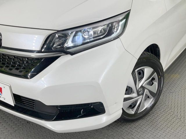 HONDA FREED HYBRID 2023