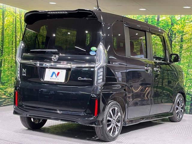 HONDA N BOX CUSTOM 2017