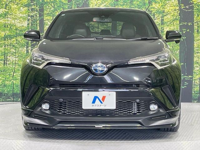 TOYOTA C-HR 2018